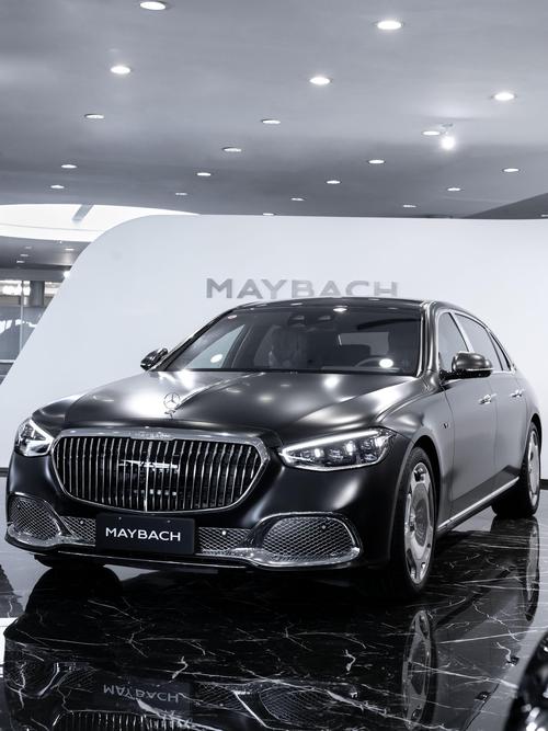 重庆219岚图汽车的售后服务让用户无忧出行，迈巴赫未来的豪华车趋势